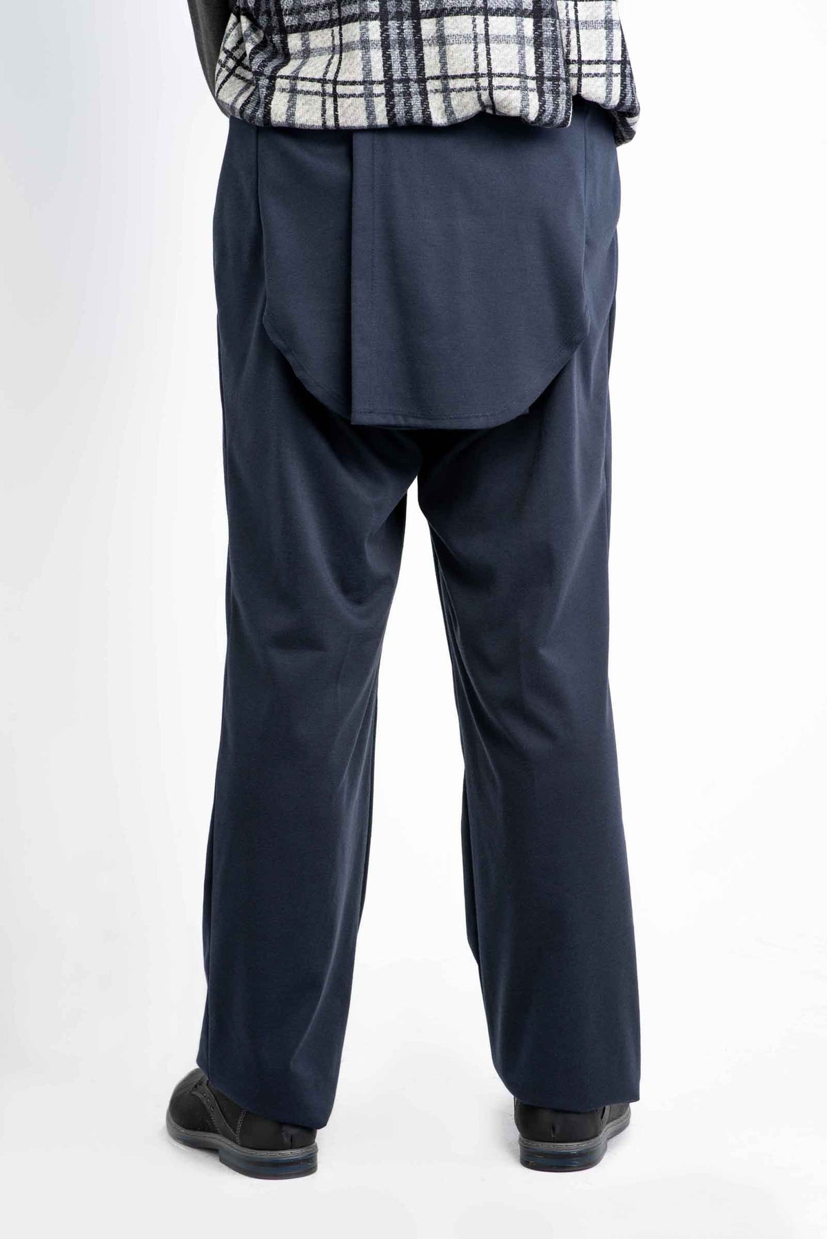 Introducing our Adaptive Pants for Men - perfect for those who struggle with incontinence. These pants feature double panels to discreetly hide diapers, while the soft lightweight fabric provides comfort and ease of movement. Made from a durable polyester