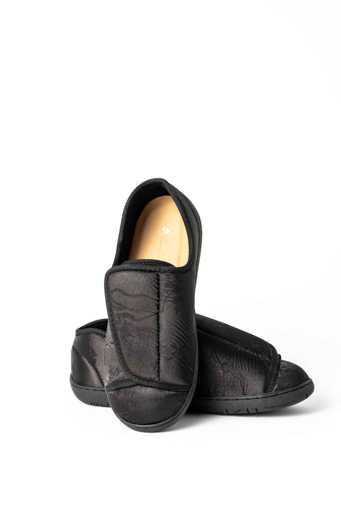 P-NURSE2-Pantoufles noires en satin pour femmes