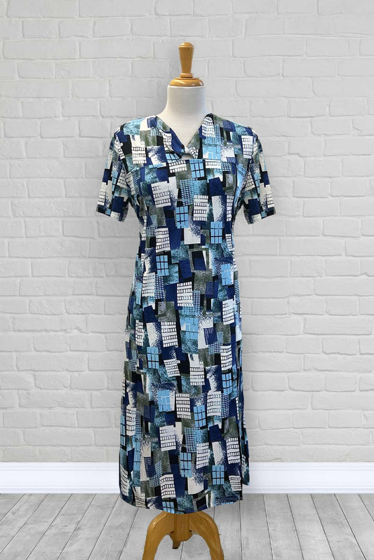 1MR668-2B140-Robe à col V et manches courtes.