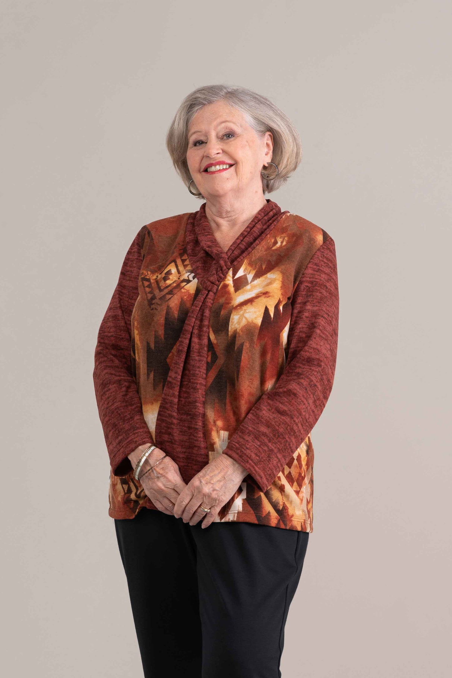 1NT329-1U119-Haut avec faux foulard