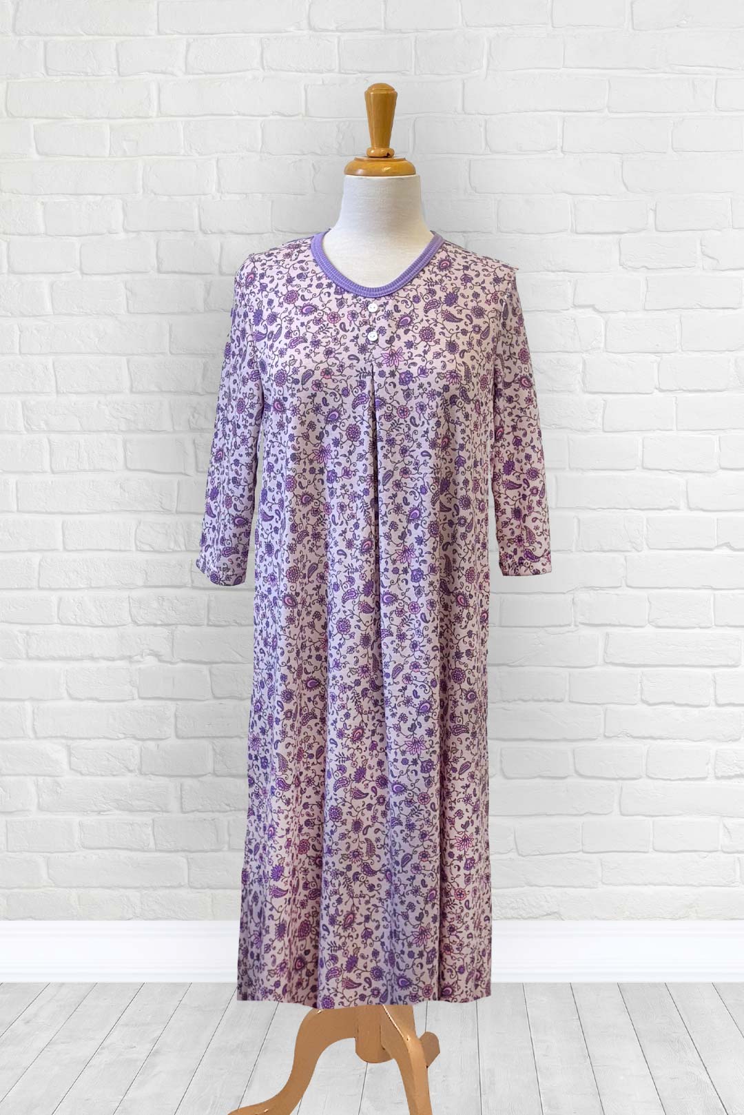 1WN130-2C311-Robe de nuit col rond, 2 boutons