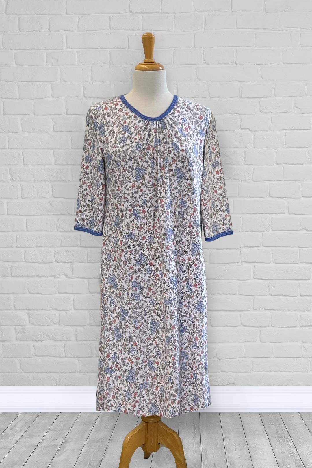 1XN131-2B317-Chemise de nuit , col V, manches 3/4