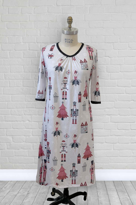 1XN131-2C316-Robe de nuit a col en V avec plis a l'encolure