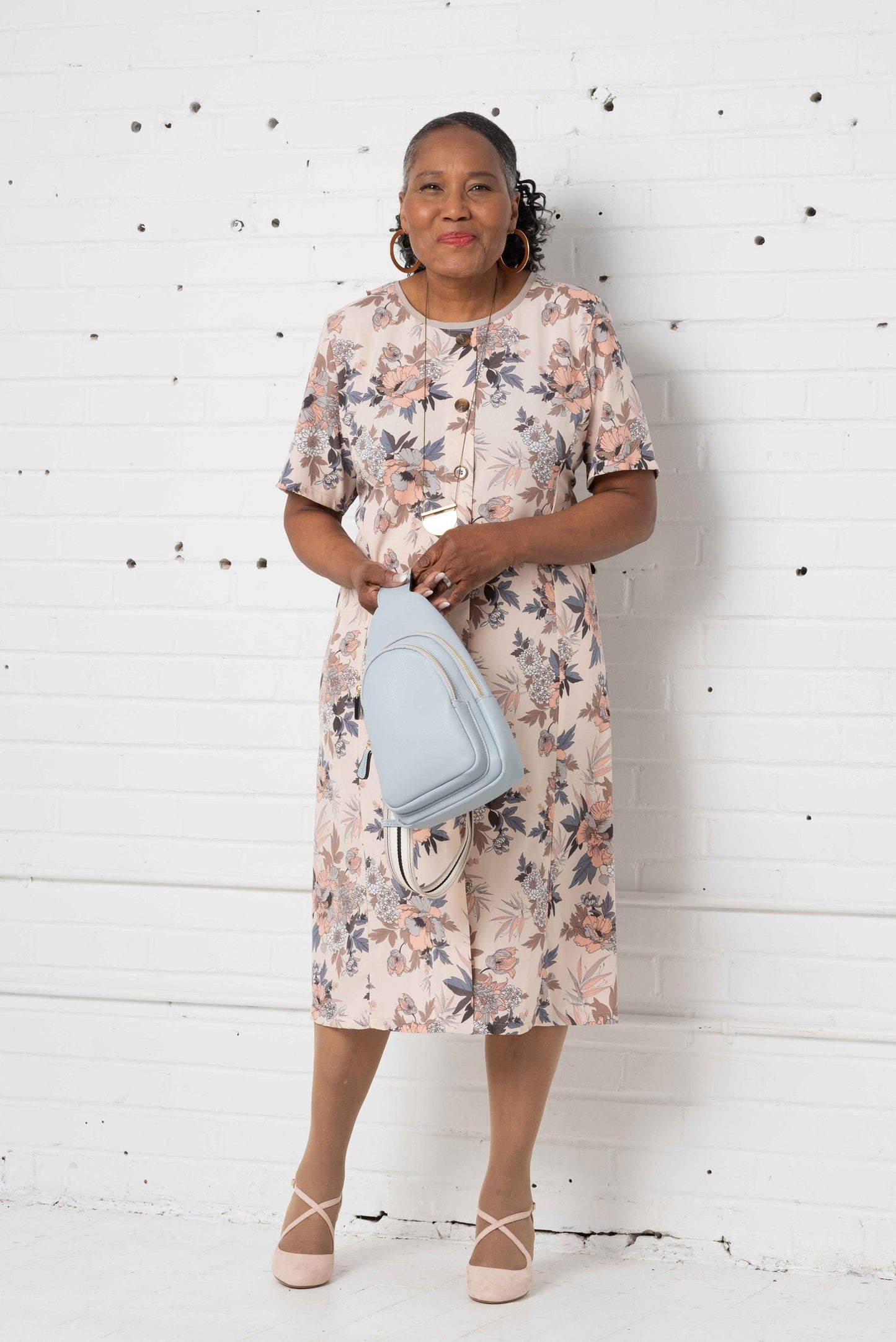 1XR811-Robe avec fausse boutonnière