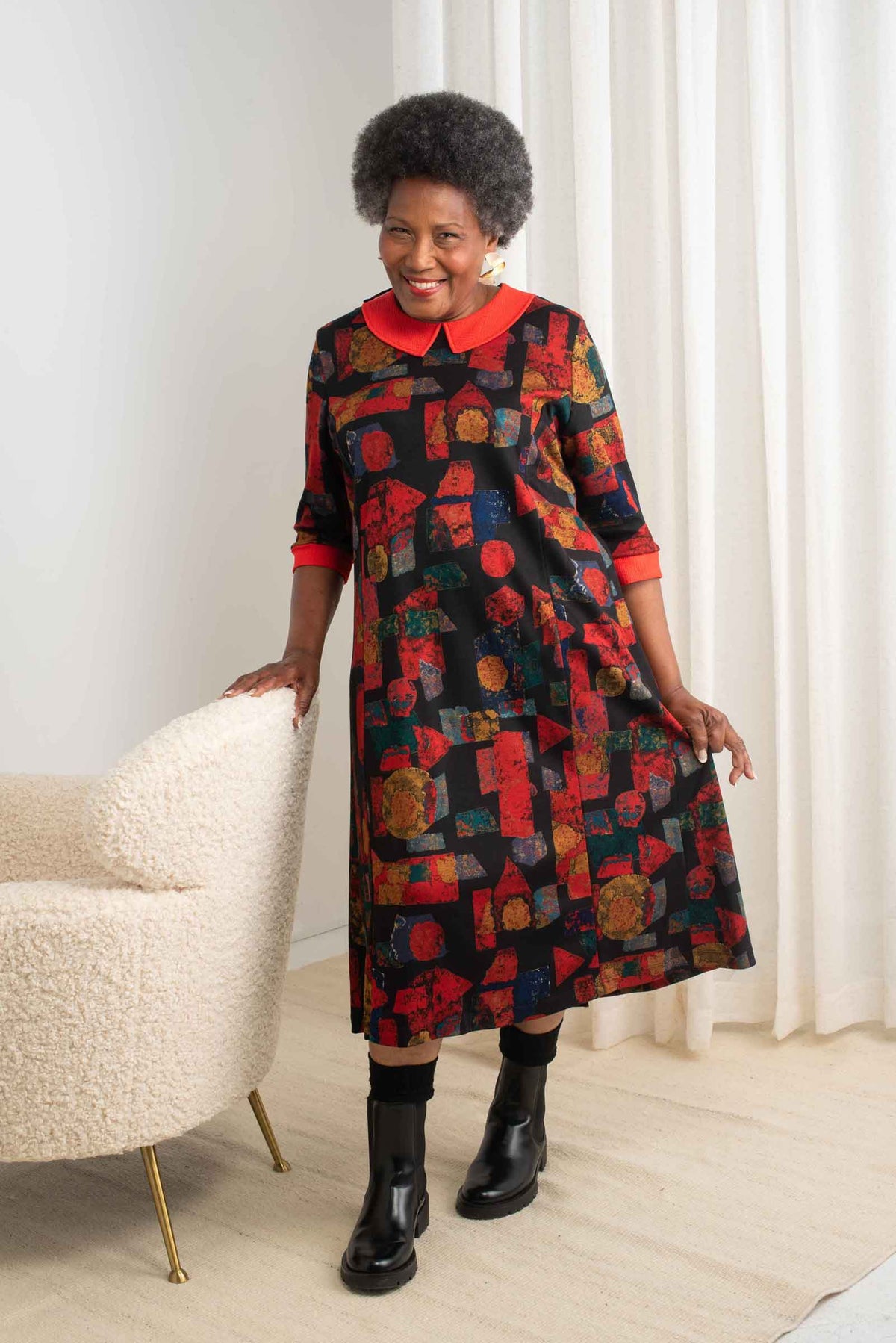 Adaptive Dress, Peter Pan Collar, 3/4 Sleeves, Soft Material, Wide Opening, Closes With A Metal Snap Button