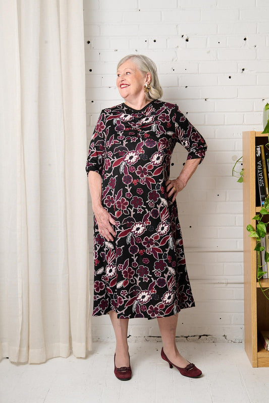 2CR829-2C104-Adaptive Dress With Gathered Detail