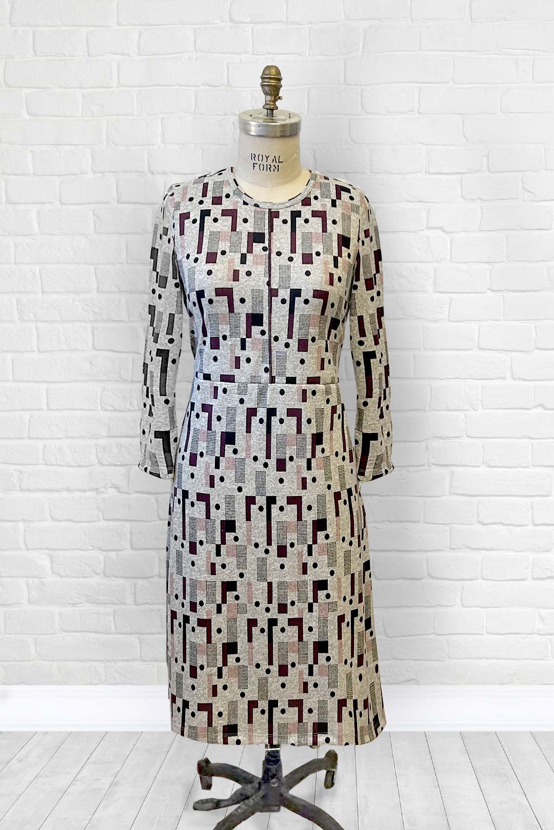 2CR830-2C121-Robe a col rond